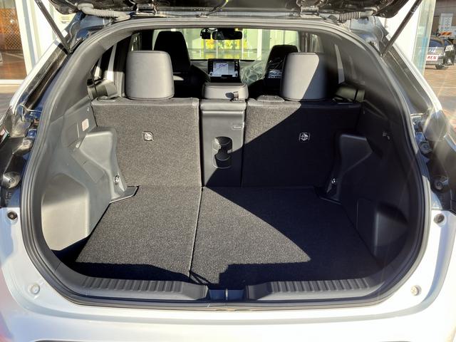 ヤリスクロス ハイブリッド　ＧＲスポーツ　ハイブリッドＧＲスポーツ＿　純正ディスプレイオーディオ　全方位モニター　プリクラッシュセーフティ　クルーズコントロール　レーントレーシングアシスト　パーキングサポートブレーキ　ドラレコ（38枚目）