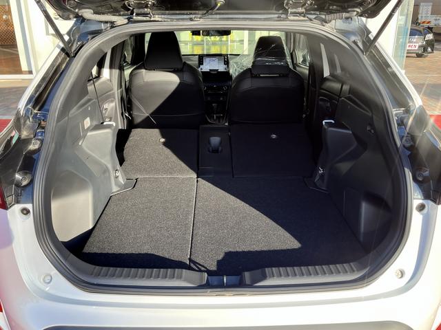 ヤリスクロス ハイブリッド　ＧＲスポーツ　ハイブリッドＧＲスポーツ＿　純正ディスプレイオーディオ　全方位モニター　プリクラッシュセーフティ　クルーズコントロール　レーントレーシングアシスト　パーキングサポートブレーキ　ドラレコ（39枚目）