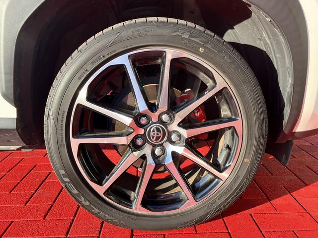 ヤリスクロス ハイブリッド　ＧＲスポーツ　ハイブリッドＧＲスポーツ＿　純正ディスプレイオーディオ　全方位モニター　プリクラッシュセーフティ　クルーズコントロール　レーントレーシングアシスト　パーキングサポートブレーキ　ドラレコ（48枚目）