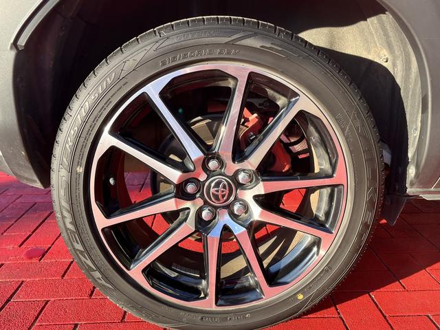 ヤリスクロス ハイブリッド　ＧＲスポーツ　ハイブリッドＧＲスポーツ＿　純正ディスプレイオーディオ　全方位モニター　プリクラッシュセーフティ　クルーズコントロール　レーントレーシングアシスト　パーキングサポートブレーキ　ドラレコ（50枚目）