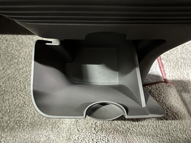 アルトラパンショコラ Ｘ　車検：令和９年６月　ナビ　ＴＶ　Ｂｌｕｅｔｏｏｔｈ　ＤＶＤ再生　アイドリングストップ　プッシュスタート　キーフリー（26枚目）