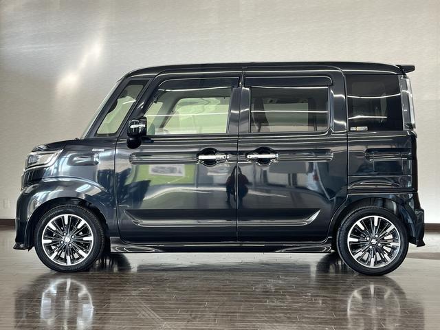 スペーシアカスタム ハイブリッドＸＳ　カスタムハイブリッドＸＳ＿社外ナビ／ＴＶ　両側パワースライドドア　前後ドラレコ　ＥＴＣ　シートヒーター　ＬＥＤヘッドライト　キーフリー　Ｂｌｕｅｔｏｏｔｈ　ＤＶＤ　コーナーセンサー（8枚目）