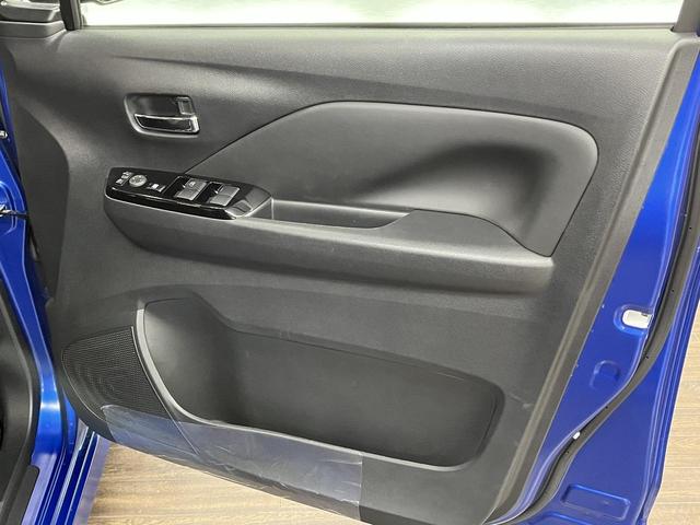 デイズ ハイウェイスター　Ｘ　ハイウェイスターＸ　純正ナビ　ＴＶ　アラウンドビューモニター　Ｅブレーキ　ＥＴＣ２．０　純正ドライブレコーダー　ＬＥＤヘッドライト　アイドリングＳ　コーナーセンサー　Ｂｌｕｅｔｏｏｔｈ（11枚目）