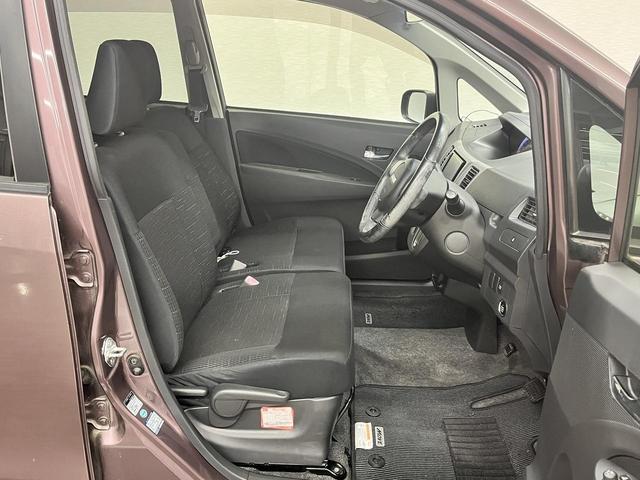 ムーヴ カスタム　ＲＳ　ＲＳ＿社外ナビ　フルセグＴＶ　ＨＩＤヘッドライト　ウィンカードアミラー　プッシュスタート　キーフリー　ＣＤ　ＤＶＤ（13枚目）