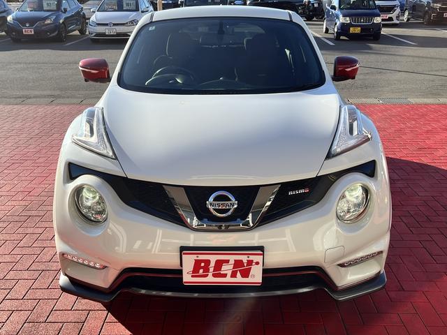 ジューク ニスモ　４ＷＤ　ターボ　純正アルミ　全方位カメラ　ＥＴＣ　キーフリー　プッシュスタート　ＨＩＤヘッドライト　オートライト（5枚目）