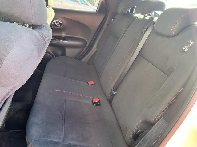 ジューク ニスモ　４ＷＤ　ターボ　純正アルミ　全方位カメラ　ＥＴＣ　キーフリー　プッシュスタート　ＨＩＤヘッドライト　オートライト（11枚目）