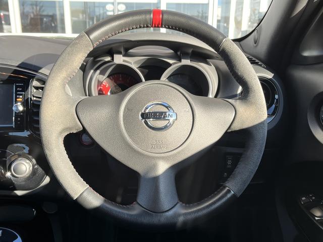 ジューク ニスモ　４ＷＤ　ターボ　純正アルミ　全方位カメラ　ＥＴＣ　キーフリー　プッシュスタート　ＨＩＤヘッドライト　オートライト（31枚目）