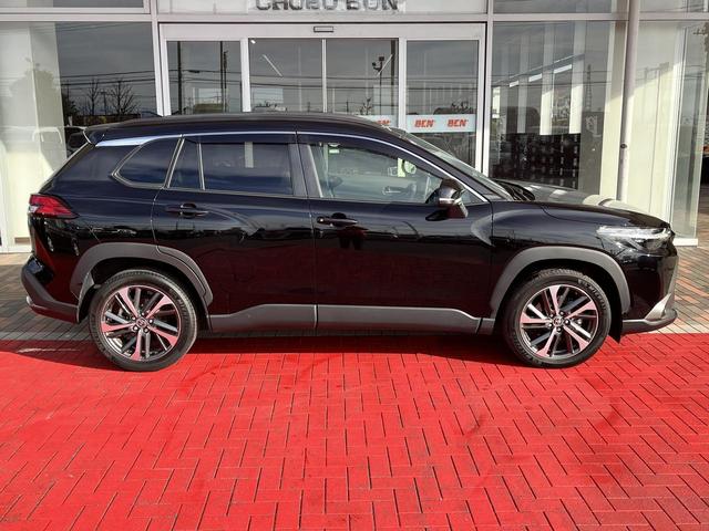 カローラクロス ハイブリッド　Ｚ　ハイブリッドＺ＿純正１０．５インチナビ　ＴＶ　バックカメラ　ＥＴＣ２．０　パワーバックドア　レーダークルーズコントロール　シートヒーター　ＬＥＤヘッドライト　パワーシート　Ｂｌｕｅｔｏｏｔｈ　ＵＳＢ（6枚目）