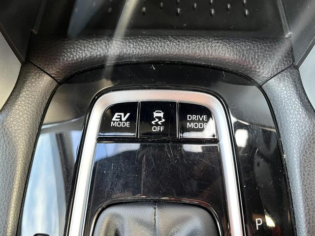 カローラクロス ハイブリッド　Ｚ　ハイブリッドＺ＿純正１０．５インチナビ　ＴＶ　バックカメラ　ＥＴＣ２．０　パワーバックドア　レーダークルーズコントロール　シートヒーター　ＬＥＤヘッドライト　パワーシート　Ｂｌｕｅｔｏｏｔｈ　ＵＳＢ（27枚目）