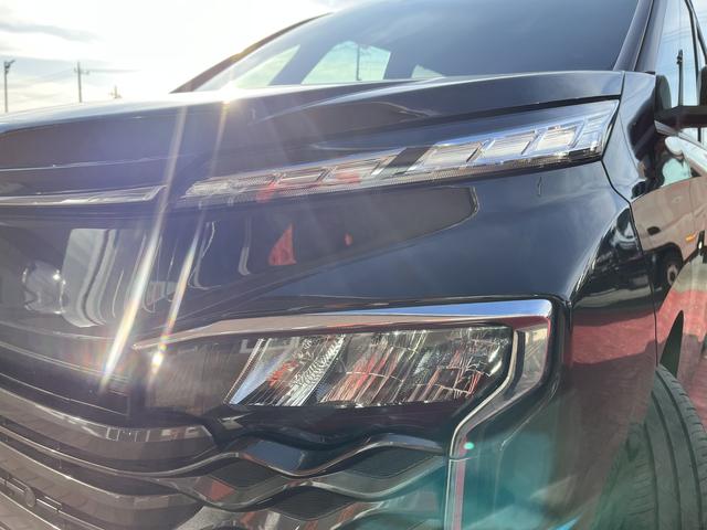 ヴォクシー ハイブリッドS-G ナビ バックカメラ 前後ドラレコ ETC2.0 フルセグTV HDMI 両側電動スライド 追従型クルコン 車線逸脱防止 衝突被害軽減ブレーキ ワンオーナー キーフリー プッシュスタート(5枚目)