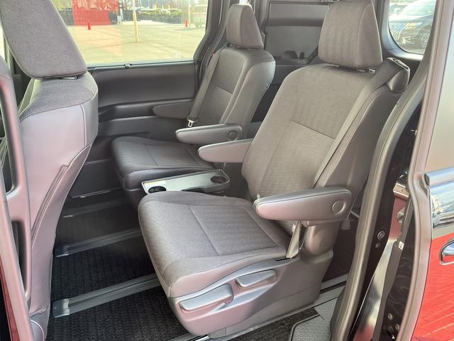 ヴォクシー ハイブリッドS-G ナビ バックカメラ 前後ドラレコ ETC2.0 フルセグTV HDMI 両側電動スライド 追従型クルコン 車線逸脱防止 衝突被害軽減ブレーキ ワンオーナー キーフリー プッシュスタート(47枚目)