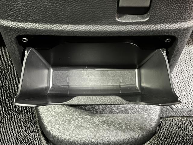 Ｎ－ＢＯＸカスタム Ｌターボ　両側パワスラ　ナビ　フルセグＴＶ　ＥＴＣ　ドラレコ　シートヒーター　アイドリングストップ　バックカメラ　追従型クルコン　電子パーキング　ブレーキホールド　ＣＤ　ＤＶＤ　Ｂｌｕｅｔｏｏｔｈ　ステリモ（40枚目）