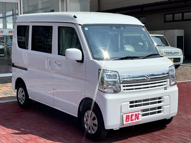 エブリイ ジョイン　登録届出済未使用車　車検：令和９年７月　衝突軽減　ハイルーフ　アイドリングストップ　Ｄオーディオ　Ｂｌｕｅｔｏｏｔｈ　バックカメラ　コーナーセンサー　プッシュスタート　キーフリー　ＵＳＢソケット（9枚目）