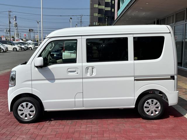 エブリイ ジョイン　登録届出済未使用車　車検：令和９年７月　衝突軽減　ハイルーフ　アイドリングストップ　Ｄオーディオ　Ｂｌｕｅｔｏｏｔｈ　バックカメラ　コーナーセンサー　プッシュスタート　キーフリー　ＵＳＢソケット（14枚目）