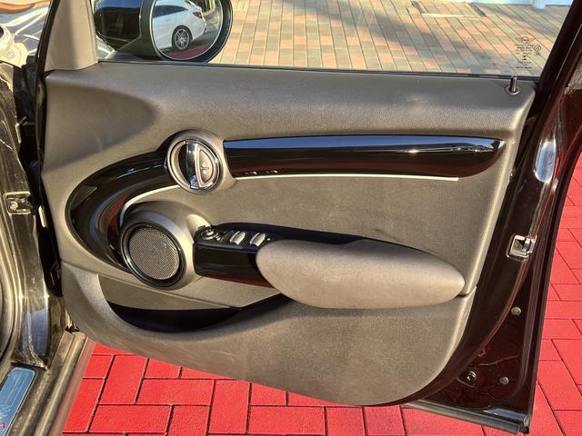 MINI クーパーS 純正ナビ 全方位カメラ シートヒーター キーフリー クルコン(40枚目)