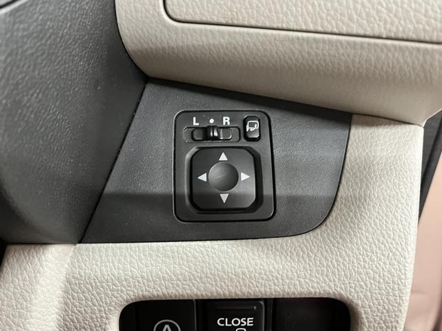 デイズルークス Ｘ　エマージェンシーブレーキ　Ｉストップ　純正ナビ　フルセグＴＶ　ＤＶＤ再生　Ｂｌｕｅｔｏｏｔｈ　アラウンドビューモニター　パワースライドドア　プッシュスタート　キーフリー　サーキュレーター（33枚目）