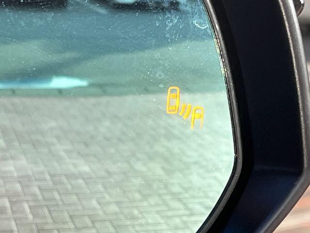 ハリアーハイブリッド Ｚ　Ｚ＿モデリスタエアロ　純正ナビ　ＴＶ　ＪＢＬサウンド　全方位モニター　ＥＴＣ　ドラレコ　ＬＥＤヘッドライト　パワーシート　シートヒーター　クルコン　電子パーキング　パワーバックドア　ＵＳＢ　ＢＴ（10枚目）