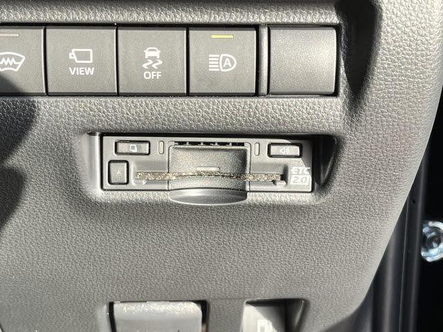 ハリアーハイブリッド Ｚ　Ｚ＿モデリスタエアロ　純正ナビ　ＴＶ　ＪＢＬサウンド　全方位モニター　ＥＴＣ　ドラレコ　ＬＥＤヘッドライト　パワーシート　シートヒーター　クルコン　電子パーキング　パワーバックドア　ＵＳＢ　ＢＴ（17枚目）