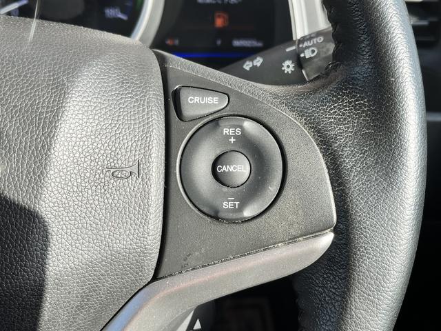 フィットハイブリッド Ｌパッケージ　車検：令和８年１２月　クルコン　ＥＴＣ　アイドリングストップ　Ｐスタ　キーフリー　ＬＥＤヘッドライト　オートライト　ＡＵＸ　ＵＳＢ（24枚目）