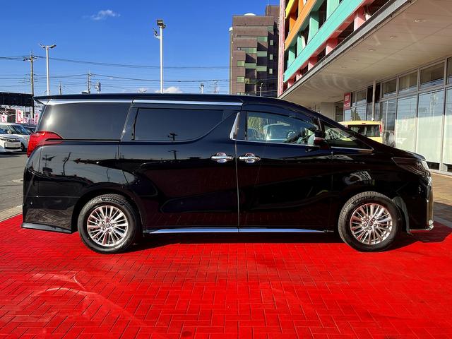 アルファードハイブリッド S タイプゴールドIII 4WD 走行:13000キロ 純正ナビ フルセグTV Bluetooth JBLサウンド 全方位カメラ デジタルインナーミラー パワーバックドア 後席FDモニター LED クルコン ETC(14枚目)