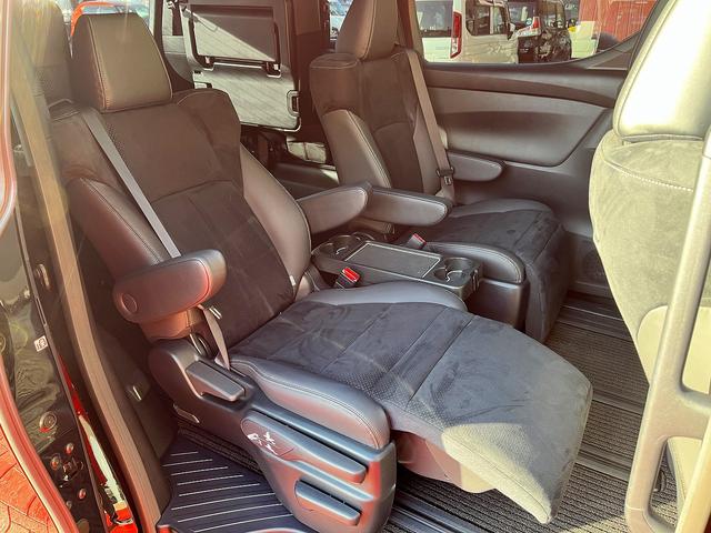 アルファードハイブリッド S タイプゴールドIII 4WD 走行:13000キロ 純正ナビ フルセグTV Bluetooth JBLサウンド 全方位カメラ デジタルインナーミラー パワーバックドア 後席FDモニター LED クルコン ETC(49枚目)