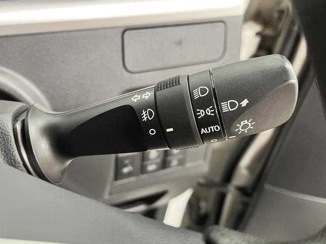 タント カスタムX SAIII 福祉車両仕様 助手席リフトアップ 走行:18000キロ 衝突軽減 ナビ バックカメラ ETC車載器 電動パワースライドドア シートヒーター アイドリングストッププッシュスタート キーフリー HID(27枚目)