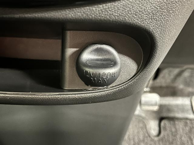 タント カスタムX SAIII 福祉車両仕様 助手席リフトアップ 走行:18000キロ 衝突軽減 ナビ バックカメラ ETC車載器 電動パワースライドドア シートヒーター アイドリングストッププッシュスタート キーフリー HID(36枚目)