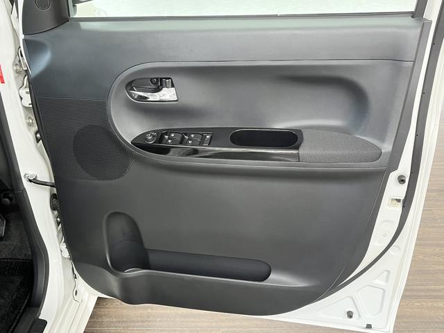 タント カスタムX SAIII 福祉車両仕様 助手席リフトアップ 走行:18000キロ 衝突軽減 ナビ バックカメラ ETC車載器 電動パワースライドドア シートヒーター アイドリングストッププッシュスタート キーフリー HID(38枚目)