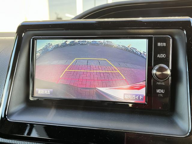 ノア Ｓｉ　ダブルバイビー　車検：令和９年１０月　衝突軽減　Ｉストップ　ナビ　ＴＶ　Ｂｌｕｅｔｏｏｔｈ　バックカメラ　ＥＴＣ車載器　両側パワースライドドア　後席ＦＤモニター　純正アルミ　プッシュスタート　キーフリー　クルコン（32枚目）