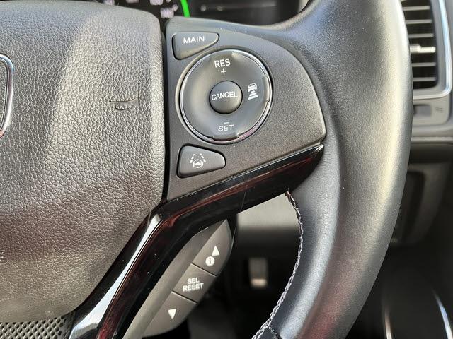 ヴェゼル ハイブリッドＺ・ホンダセンシング　走行：２４０００キロ　ホンダセンシング　ナビ　ＴＶ　ＤＶＤ　Ｂｌｕｅｔｏｏｔｈ　バックカメラ　ＥＴＣ車載器　クルコン　プッシュスタート　キーフリー　ＬＥＤヘッドライト（24枚目）