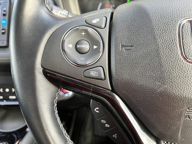 ヴェゼル ハイブリッドＺ・ホンダセンシング　走行：２４０００キロ　ホンダセンシング　ナビ　ＴＶ　ＤＶＤ　Ｂｌｕｅｔｏｏｔｈ　バックカメラ　ＥＴＣ車載器　クルコン　プッシュスタート　キーフリー　ＬＥＤヘッドライト（25枚目）