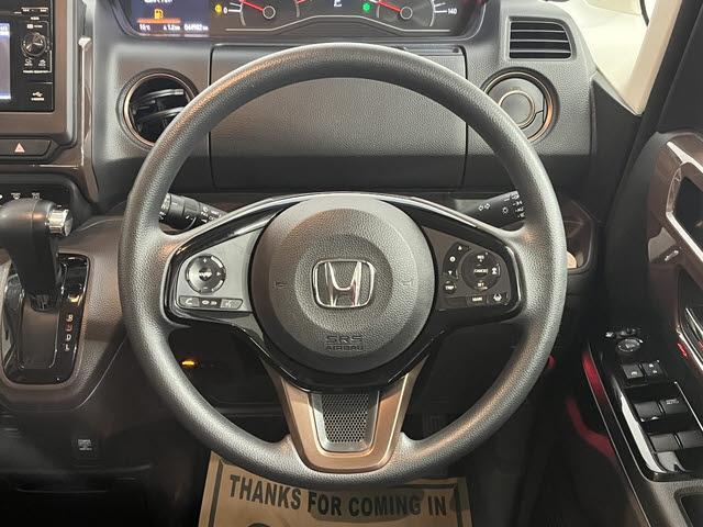 Ｎ－ＢＯＸ Ｇ・Ｌホンダセンシング　カッパーブラウンスタイル　ホンダセンシング　ナビ　ＴＶ　バックカメラ　Ｂｌｕｅｔｏｏｔｈ　パワースライドドア　ＬＥＤヘッドライト　クルコン　ＥＴＣ車載器　プッシュスタート　キーフリー　ＵＳＢソケット（19枚目）