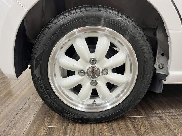 Ｎ－ＢＯＸ Ｇ・Ｌホンダセンシング　カッパーブラウンスタイル　ホンダセンシング　ナビ　ＴＶ　バックカメラ　Ｂｌｕｅｔｏｏｔｈ　パワースライドドア　ＬＥＤヘッドライト　クルコン　ＥＴＣ車載器　プッシュスタート　キーフリー　ＵＳＢソケット（28枚目）