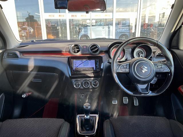 スイフトスポーツ ベースグレード　６速マニュアル　車検：令和９年９月　衝突軽減　ナビ　シートヒーター　プッシュスタート　キーフリー　ＥＴＣ車載器　ＬＥＤヘッドライト（8枚目）