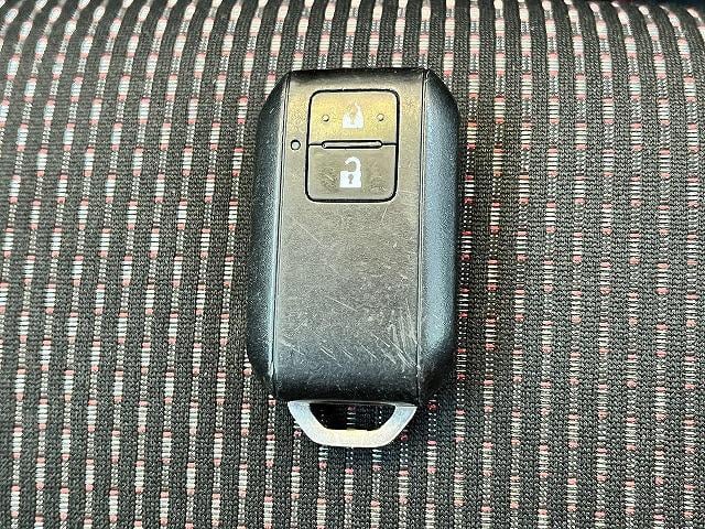 スイフトスポーツ ベースグレード　６速マニュアル　車検：令和９年９月　衝突軽減　ナビ　シートヒーター　プッシュスタート　キーフリー　ＥＴＣ車載器　ＬＥＤヘッドライト（24枚目）