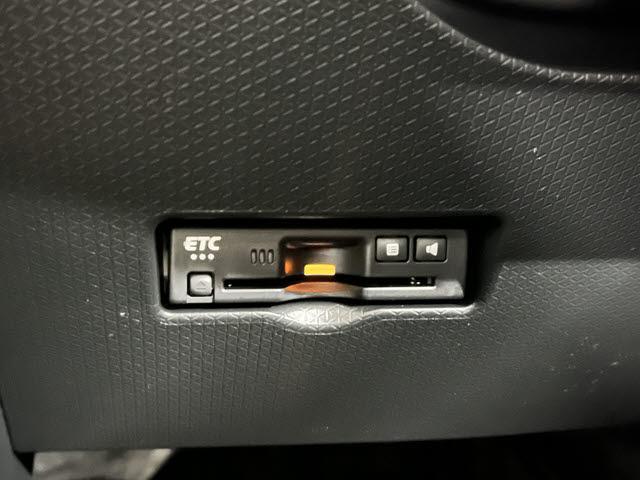 タント ファンクロスターボリミテッド　登録届出済未使用車　ターボ　車検：令和１０年９月　衝突軽減　ＬＥＤ　両側パワースライドドア　９インチＤオーディオ　フルセグＴＶ　全方位カメラ　シートヒーター　ウェルカムオープン（19枚目）