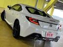 ＧＲ８６ ＲＺ　ＲＺ　６速マニュアル　車検：令和８年３月　走行：８７００キロ　純正リアスポイラー　ナビ　フルセグＴＶ　ＤＶＤ再生　Ｂｌｕｅｔｏｏｔｈ　バックカメラ　ＥＴＣ車載器　クルーズコントロール　プッシュスタート（8枚目）
