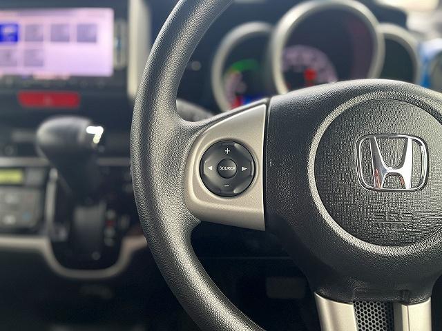 N-BOX G・Lパッケージ G-Lパッケージ_ナビ/Bカメラ_パワスラ_HID プッシュスタート オートライト(24枚目)