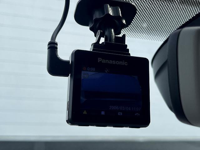 ポロ ＴＳＩコンフォートラインアップグレードパック　ポロＴＳＩコンフォートラインアップＧ　純正ナビ／フルセグＴＶ　バックモニター　プリクラッシュセーフティ　アダクティブクルーズ　ＬＥＤヘッドライト　ステアリングリモコン　オートライト　ＥＴＣ（12枚目）