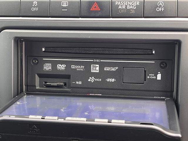 ポロ ＴＳＩコンフォートラインブルーモーションテクノロジー　ポロＴＳＩコンフォートラインＢＭＴ　社外ナビ　フルセグＴＶ　ＥＴＣ　ウインカードアミラー　キーレスエントリー（10枚目）