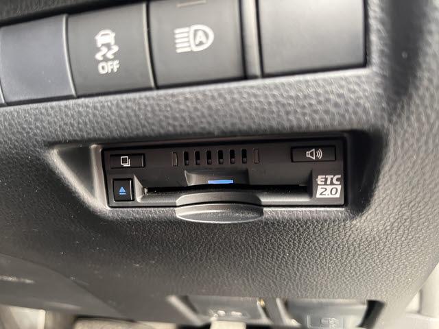 ハリアー Ｚ　レザーパッケージ　Ｚレザーパッケージ＿１２．３インチディスプレイオーディオ＿Ｂモニターデジタルインナーミラー＿シートヒーター＿ステアリンヒーター＿クルーズコントロール＿パワーバックドア＿ＥＴＣ（19枚目）