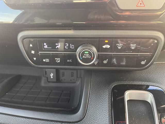 N-BOXカスタム Lターボ カスタムLターボ_純正ナビ/フルセグTV_Bモニター_両側パワースライドドア_ホンダセンシング_LEDヘッドライト_前後ドライブレコーダー_クルーズコントロール_ハーフレザーシート_前後シートヒーター(16枚目)