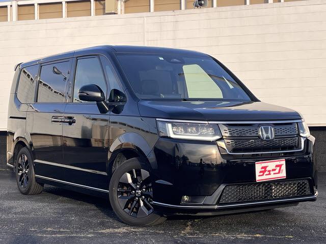 ステップワゴン e:HEVスパーダ スパーダeHEV_FDモニター_ナビ_11.4型ディスプレイオーディオナビ_クルーズコントロール_両側パワースライドドア_ハーフレザーシート_シートヒーター_後席オートエアコン_シートバックテーブル(2枚目)