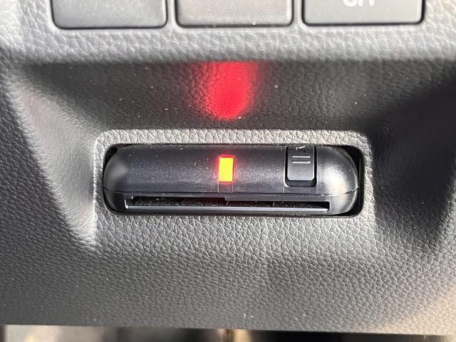 ステップワゴン e:HEVスパーダ スパーダeHEV_FDモニター_ナビ_11.4型ディスプレイオーディオナビ_クルーズコントロール_両側パワースライドドア_ハーフレザーシート_シートヒーター_後席オートエアコン_シートバックテーブル(17枚目)