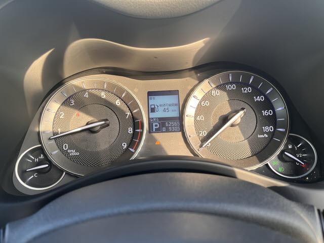 フーガ 370GT タイプS 370GTタイプS_純正ナビ_ブラックレザーシート_サンルーフ_バックカメラ_クルーズコントロール_HIDヘッドライト_ETC_ステアリングリモコン_プッシュスタート_ブラインドスポットモニター(4枚目)