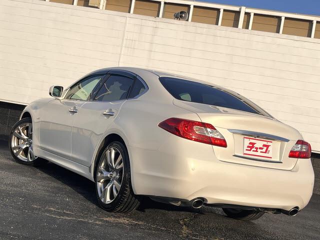 フーガ 370GT タイプS 370GTタイプS_純正ナビ_ブラックレザーシート_サンルーフ_バックカメラ_クルーズコントロール_HIDヘッドライト_ETC_ステアリングリモコン_プッシュスタート_ブラインドスポットモニター(6枚目)