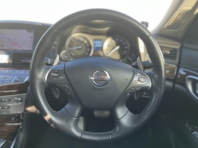 フーガ 370GT タイプS 370GTタイプS_純正ナビ_ブラックレザーシート_サンルーフ_バックカメラ_クルーズコントロール_HIDヘッドライト_ETC_ステアリングリモコン_プッシュスタート_ブラインドスポットモニター(15枚目)