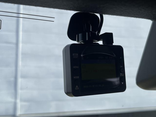 タフト G ダーククロムベンチャー Gダーククロムベンチャー_Dオーディオ_Bモニター_ETC_ブルートゥースオーディオ_純正アルミホイール_ドライブレコーダー_プッシュスタート_LEDヘッドライト_シートヒーター_ETC(11枚目)