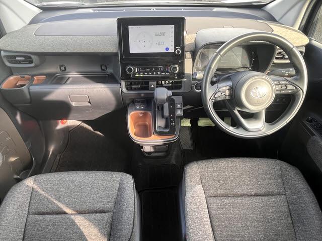 シエンタ Ｚ　Ｚ＿純正８インチＤオーディオ＿フルセグＴＶ＿Ｂｌｕｅｔｏｏｔｈ＿ＥＴＣ＿両側パワースライドドア＿レーダークルーズコントロール＿アイドリングストップ＿ＬＥＤヘッドライト＿ステアリングリモコン（3枚目）