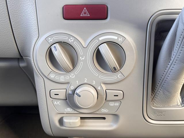 アルトラパン Ｇ　Ｇ＿４ＷＤ＿レーダーブレーキサポート＿シートヒーター＿プッシュスタート＿純正ＣＤデッキ＿（17枚目）